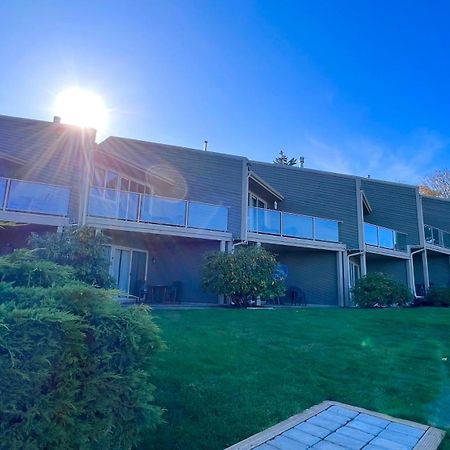 Shorewater Resort Qualicum Beach Bagian luar foto