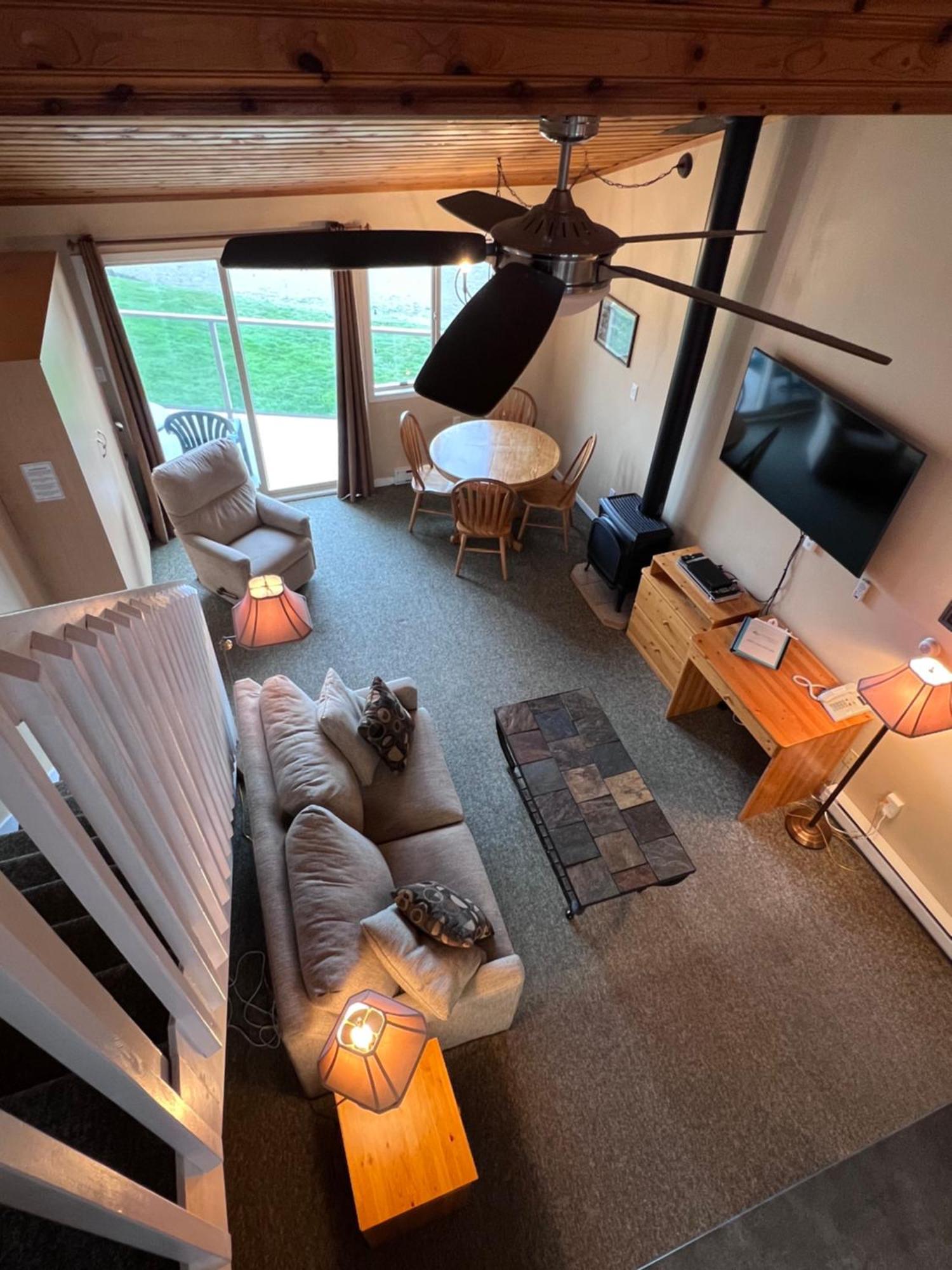 Shorewater Resort Qualicum Beach Bagian luar foto
