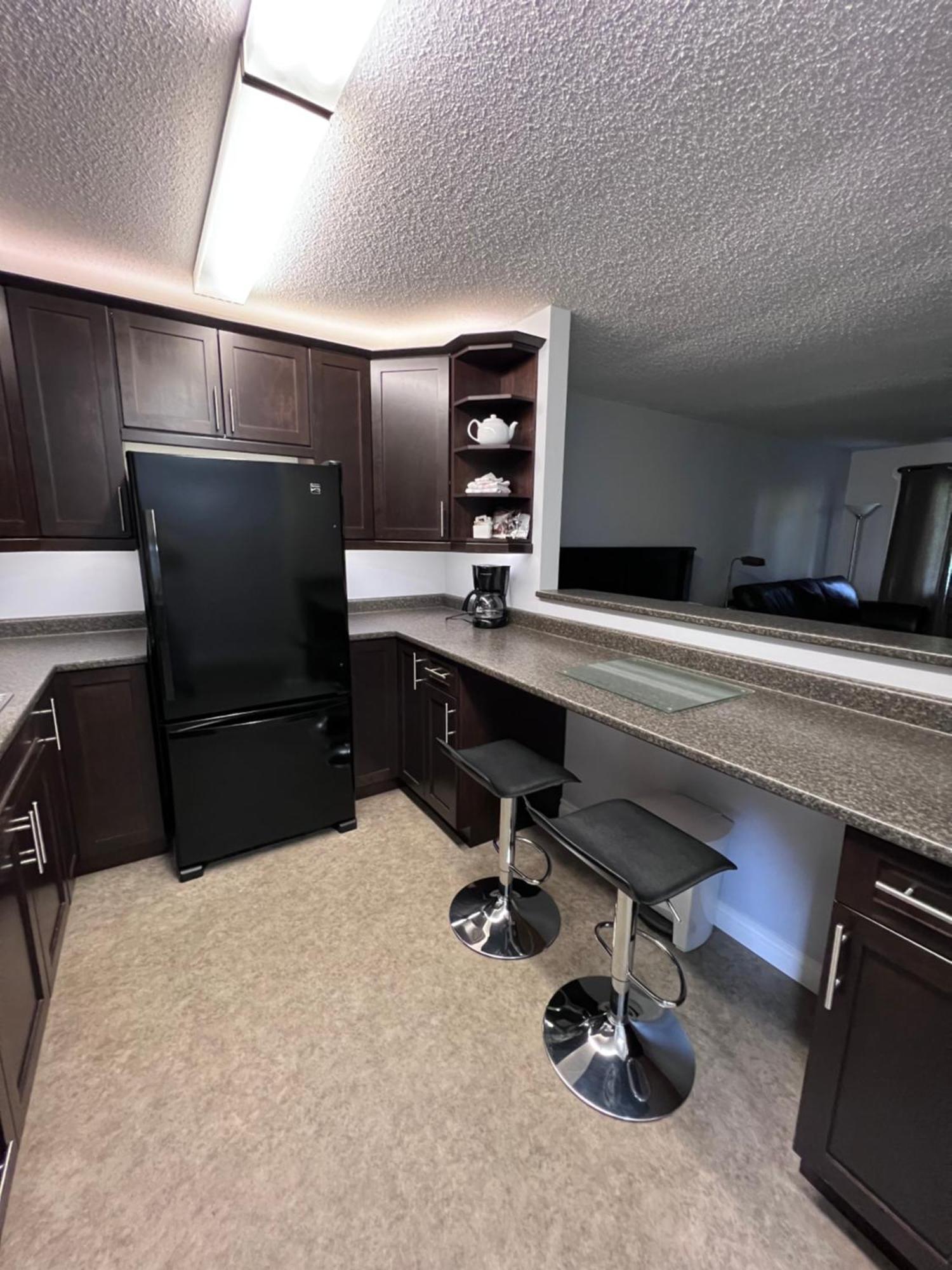 Shorewater Resort Qualicum Beach Bagian luar foto